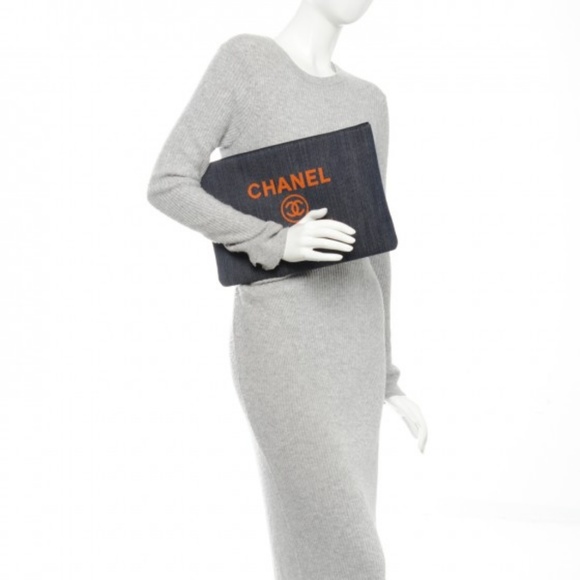 CHANEL Handbags - 🚫Sold🚫 Chanel Deuville Large Denim O Case